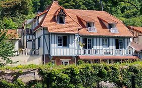 Les Terrasses De Puys